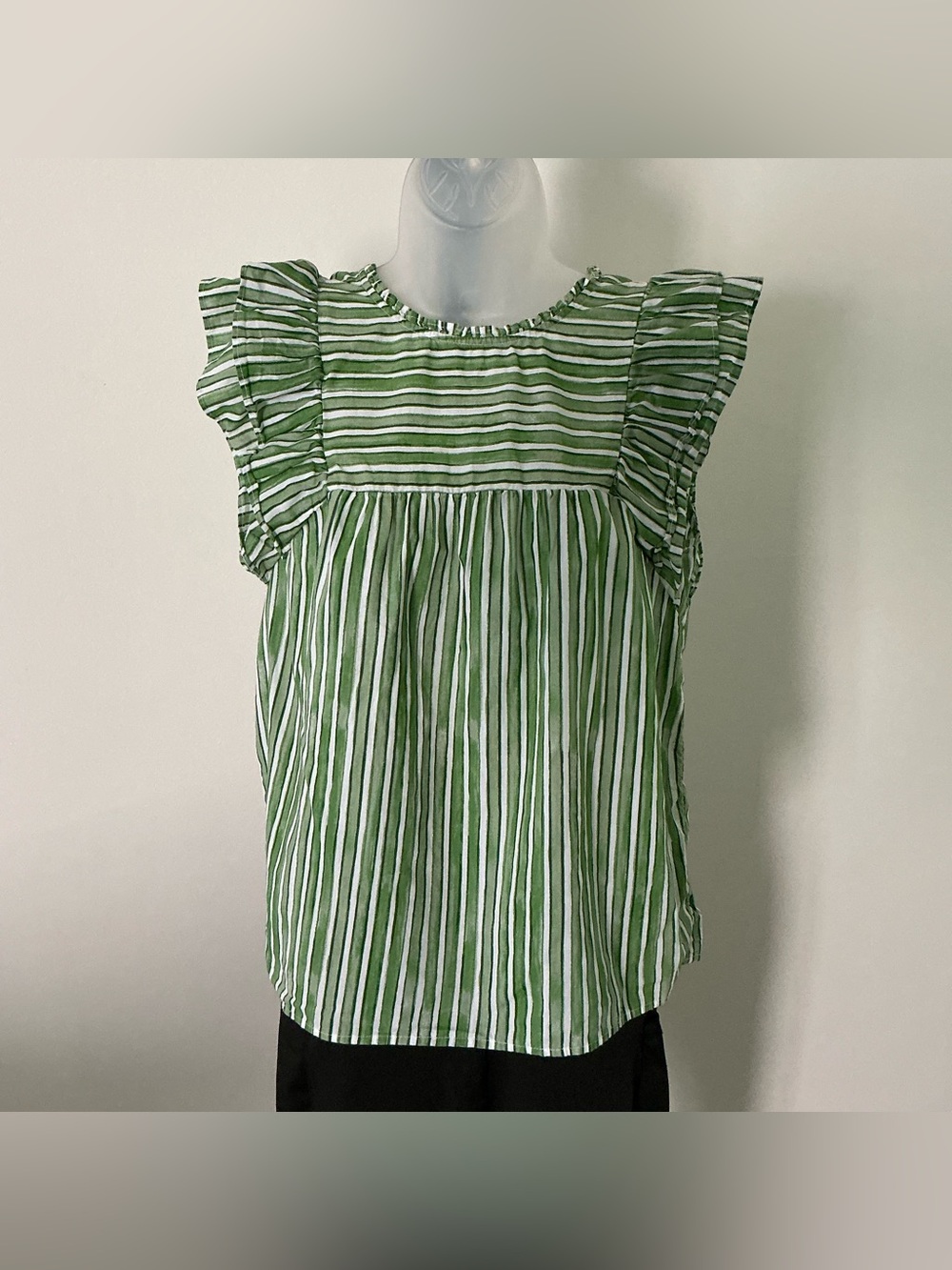 LOFT Women’s Green & White Striped Ruffle Flutter-Sleeve Blouse – Small